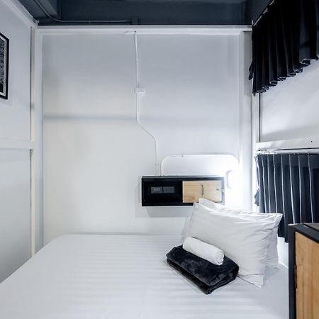 Vibes Hostel Бангкок Екстер'єр фото